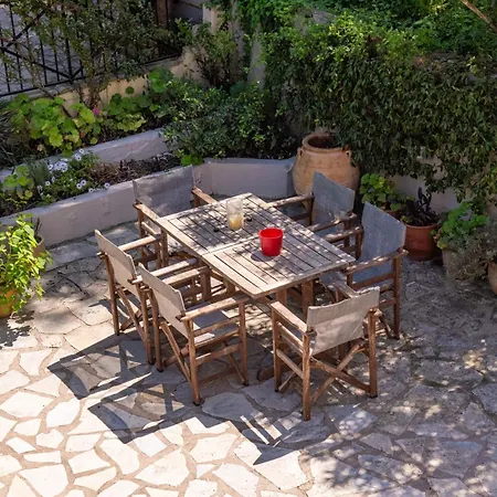 Apartman Fiona's House Káto Korakiána