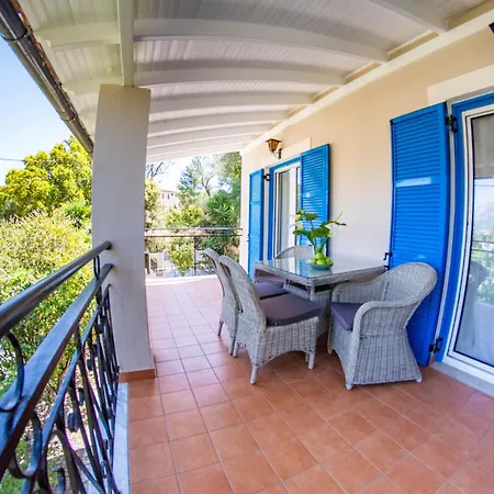 Fiona's House Апартаменты *