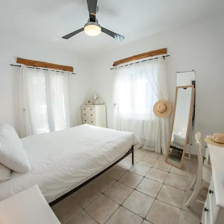 Fiona's House 公寓 *