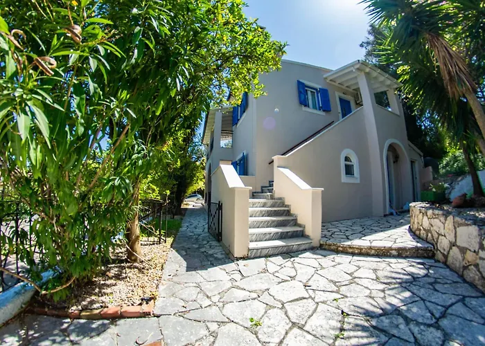 דירה Fiona's House Kato Korakiana