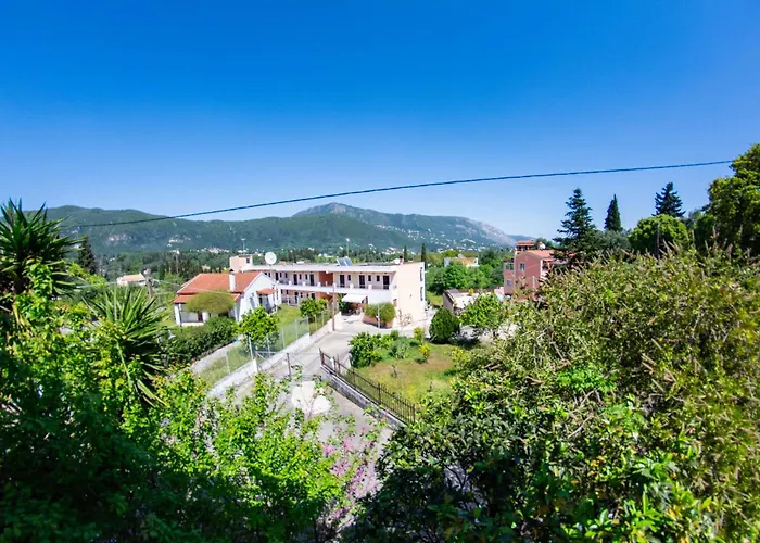 Fiona's House * Kato Korakiana