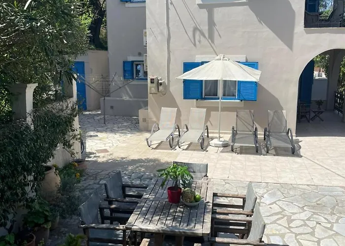 Fiona's House Kato Korakiana