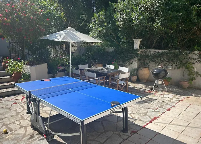 Fiona's House * Kato Korakiana